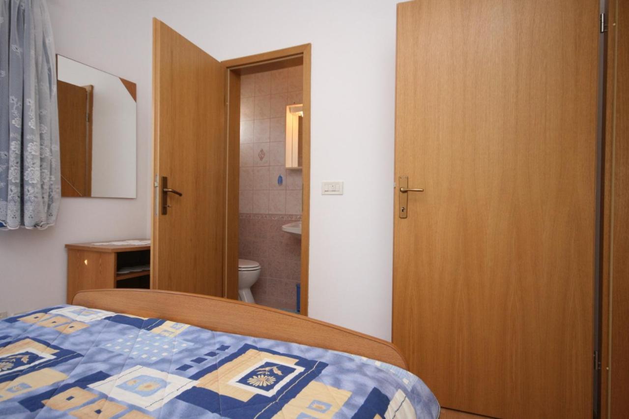 Apartment Stara Novalja 6301B Экстерьер фото